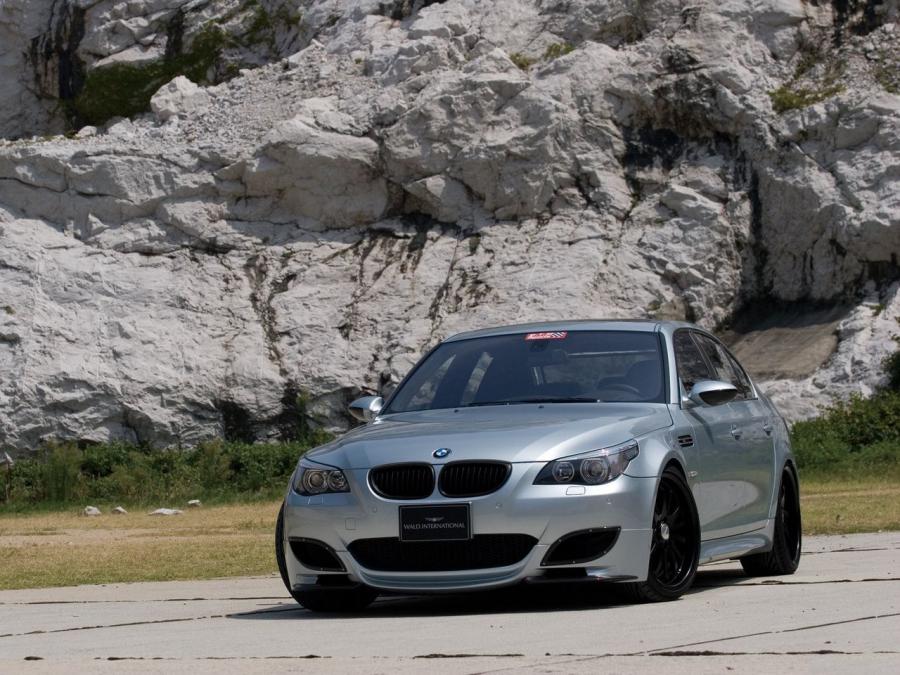  BMW M5 by Wald 2004 года  (фото 3 из 6)
